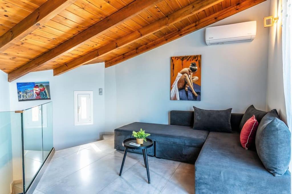 Pánormos Zefyros Suite , Seafront Retreat ! מראה חיצוני תמונה