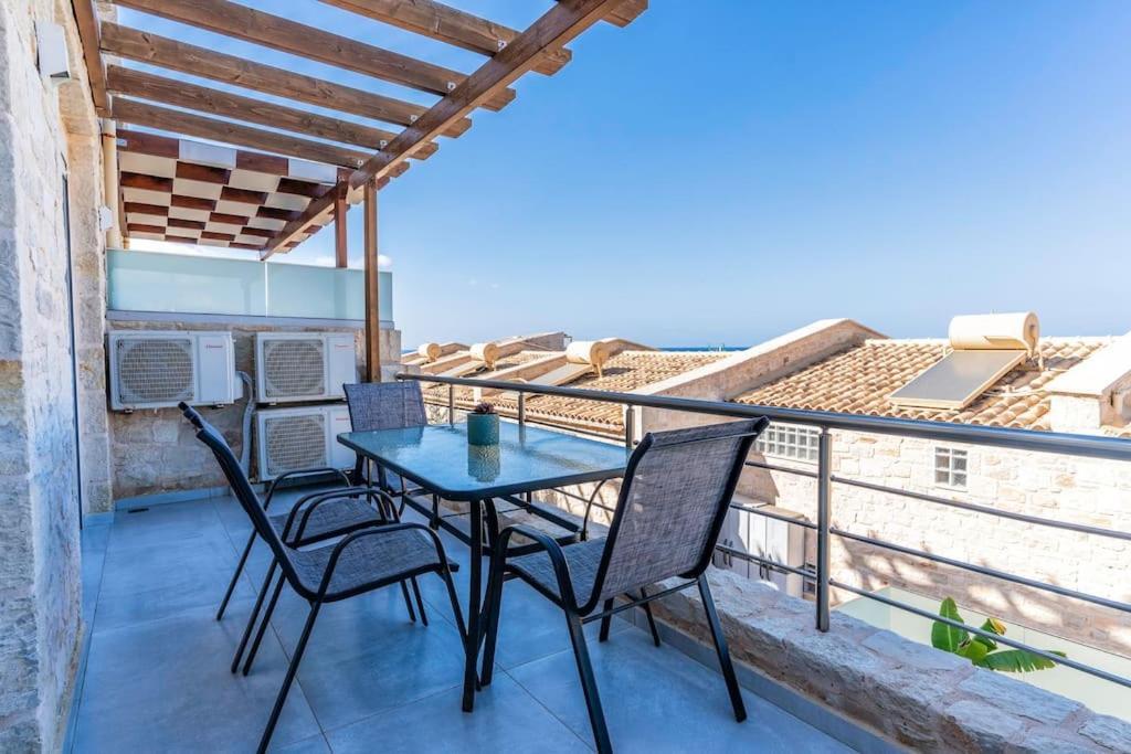 Pánormos Zefyros Suite , Seafront Retreat ! מראה חיצוני תמונה