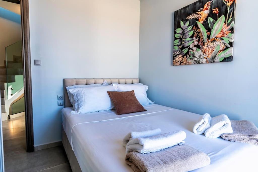 Pánormos Zefyros Suite , Seafront Retreat ! מראה חיצוני תמונה